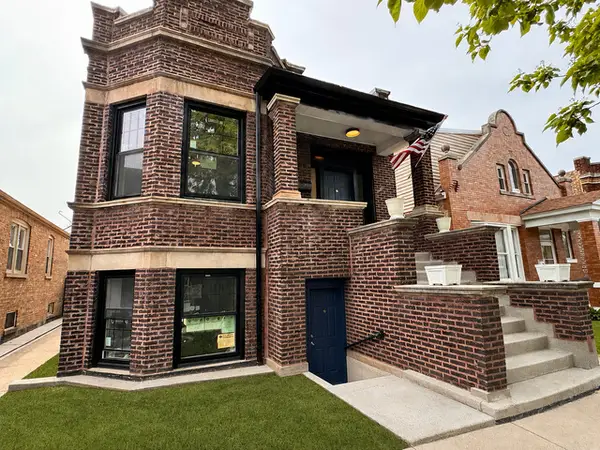 2430 S 57th Avenue, Cicero, IL 60804