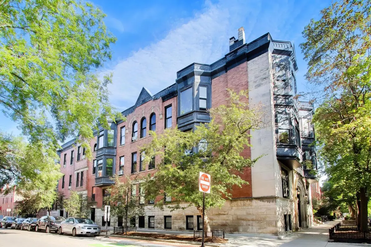 819 W Dickens Avenue #3C, Chicago, IL 60614 - #1