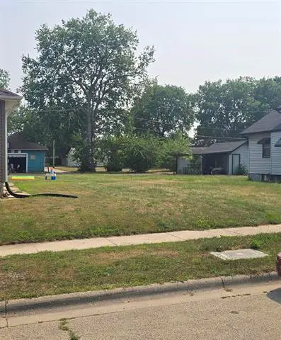 815 22nd Avenue, Rockford, IL 61104 - #1