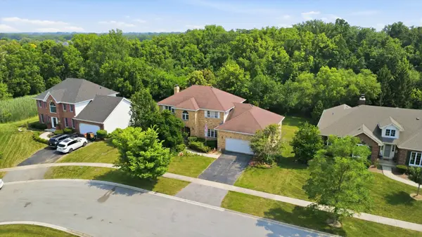 7651 Steeple Chase Drive, Frankfort, IL 60423