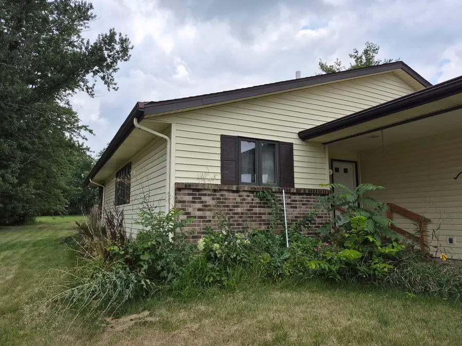 830 Lake Summerset Road, Lake Summerset, IL 61019 - #3