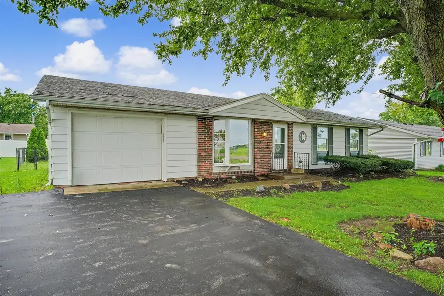 926 S 6th Avenue, Hoopeston, IL 60942 - #2