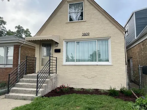 3809 W Wabansia Avenue, Chicago, IL 60647