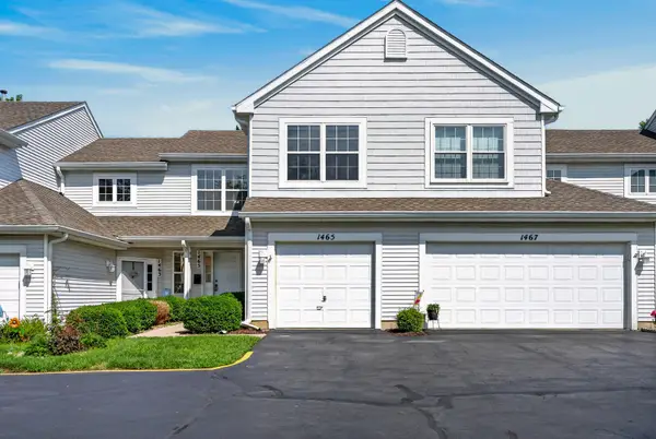 1465 Meadowsedge Lane, Carpentersville, IL 60110