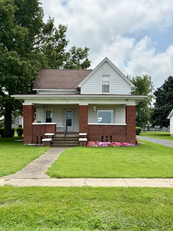 431 W Main Street, Bradford, IL 61421