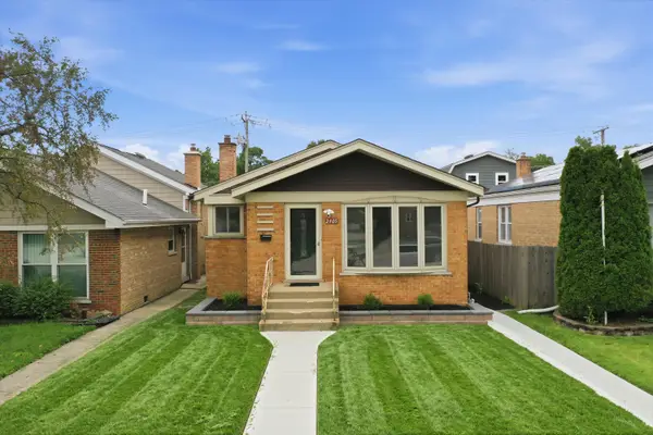 2905 W 102nd Place, Chicago, IL 60655