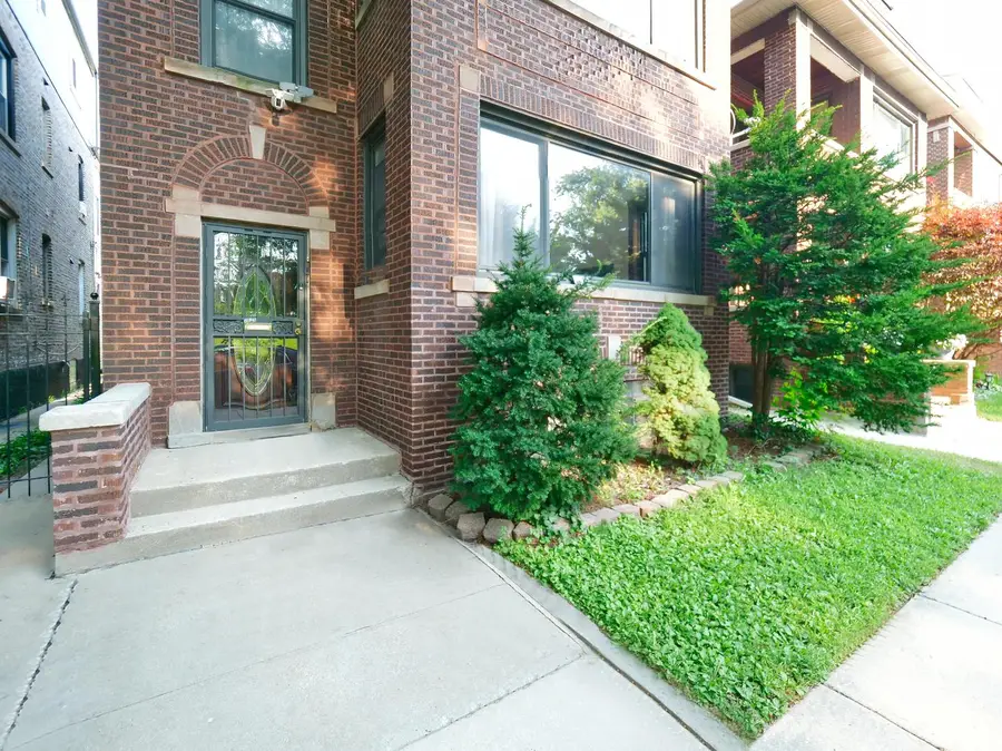 3833 S Damen Avenue S, Chicago, IL 60609 - #3