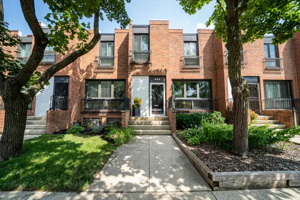 934 E 55th Street, Chicago, IL 60615