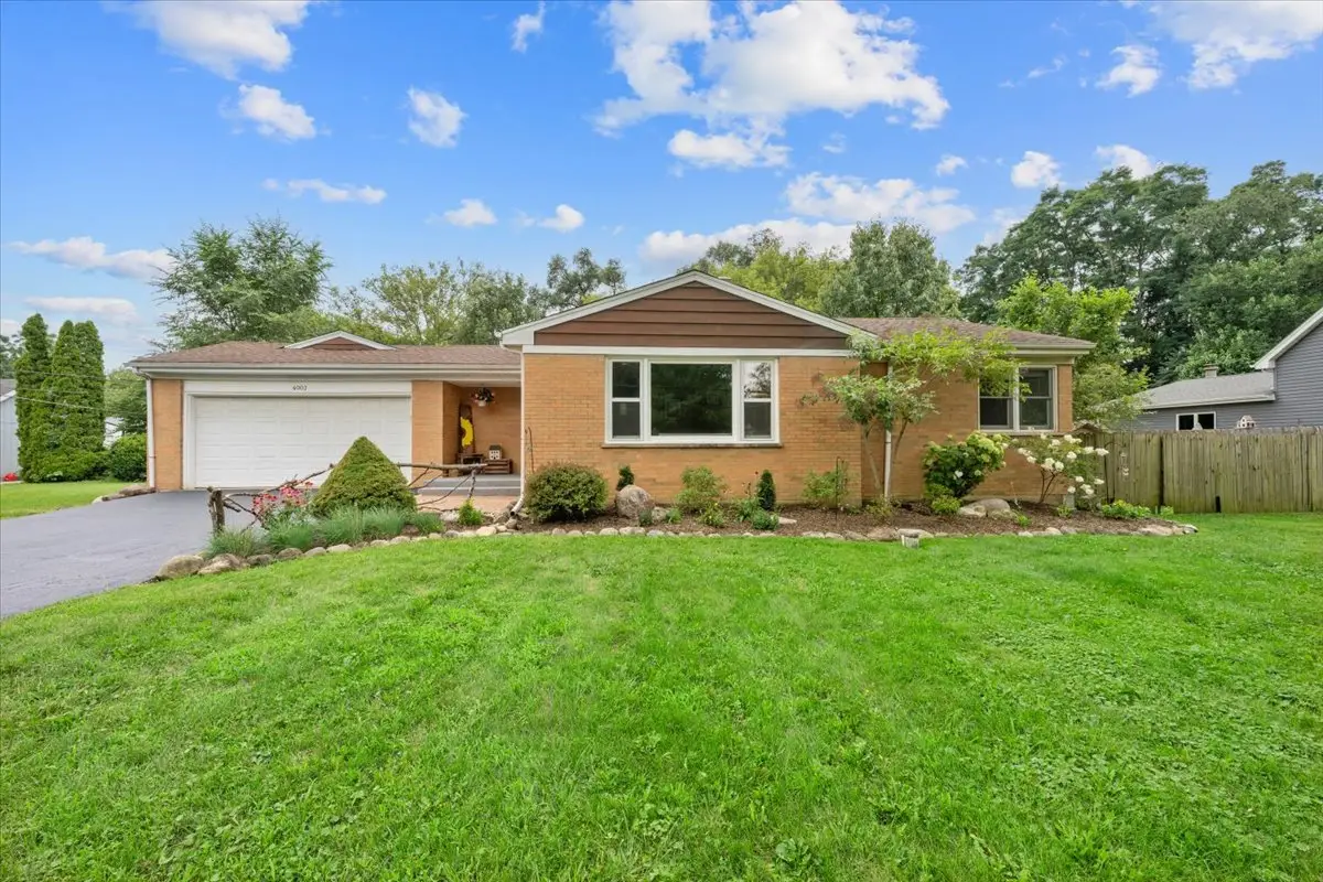 4003 Mccabe Avenue, Crystal Lake, IL 60014 - #1