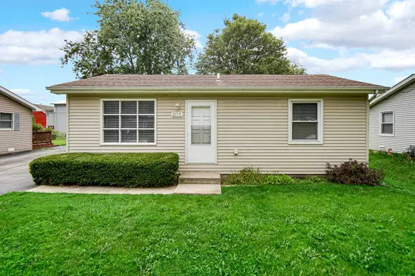 2117 Greengold Street, Crest Hill, IL 60403