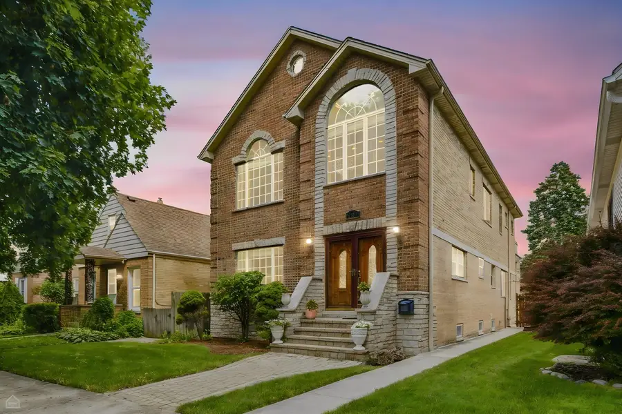 7718 W Farragut Avenue, Chicago, IL 60656 - #2