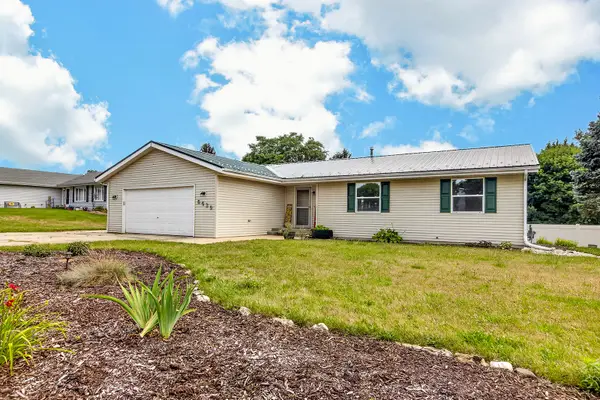 6439 Prairie Flower, Roscoe, IL 61073