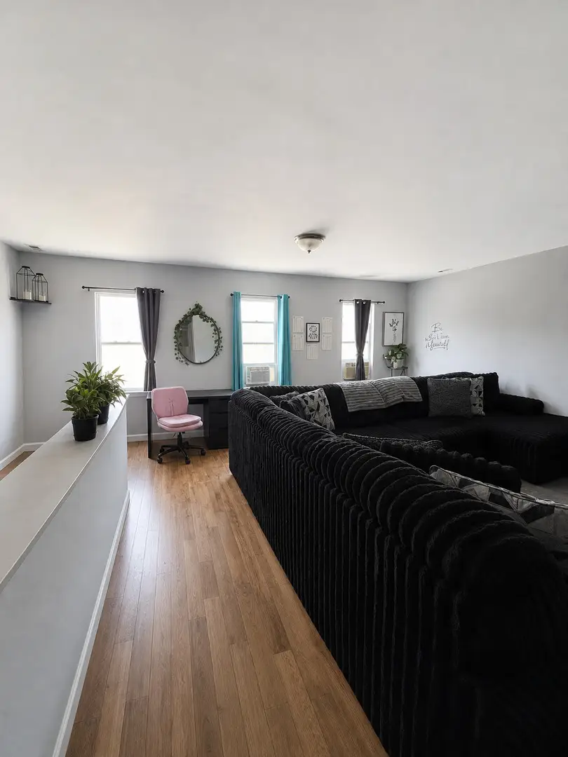 253 W 43rd Street, Chicago, IL 60609 - #3