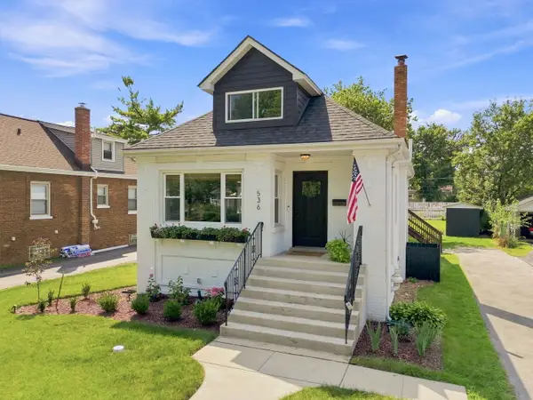 536 S Wisconsin Avenue, Villa Park, IL 60181