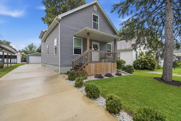 609 E Olive Street, Bloomington, IL 61701