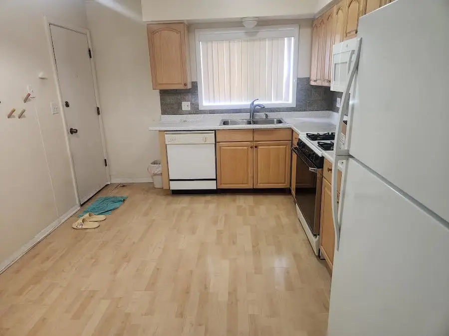 10423 Dearlove Road #2, Glenview, IL 60025 - #2