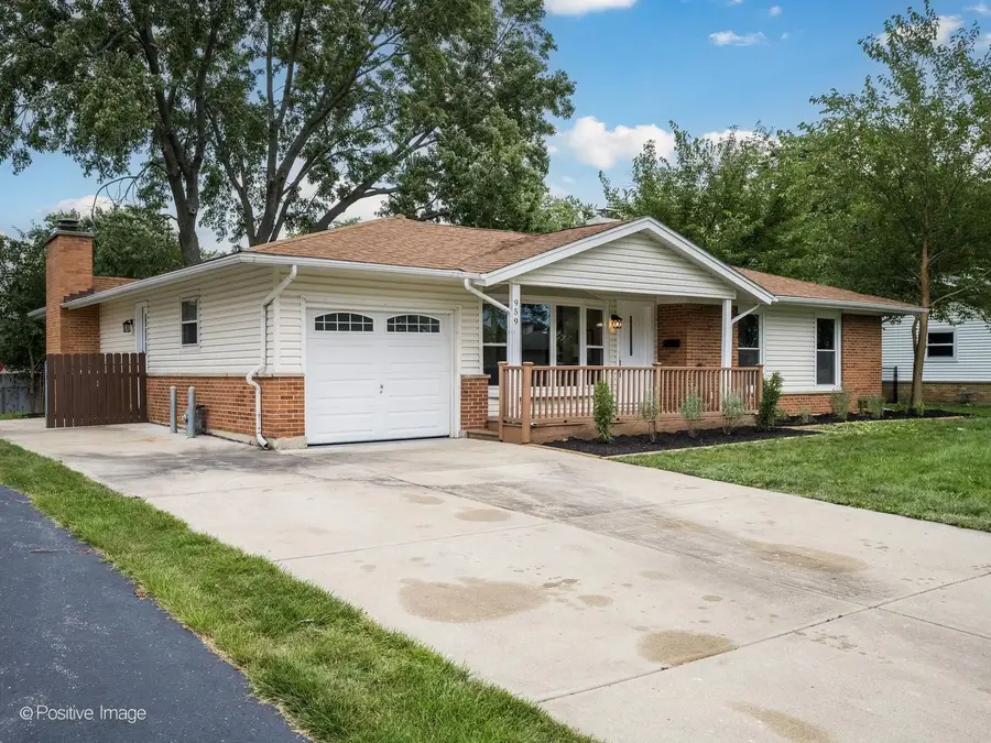 959 Ridge Avenue, Elk Grove Village, IL 60007 - #2