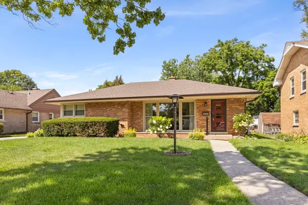 230 W Washington Boulevard, Lombard, IL 60148