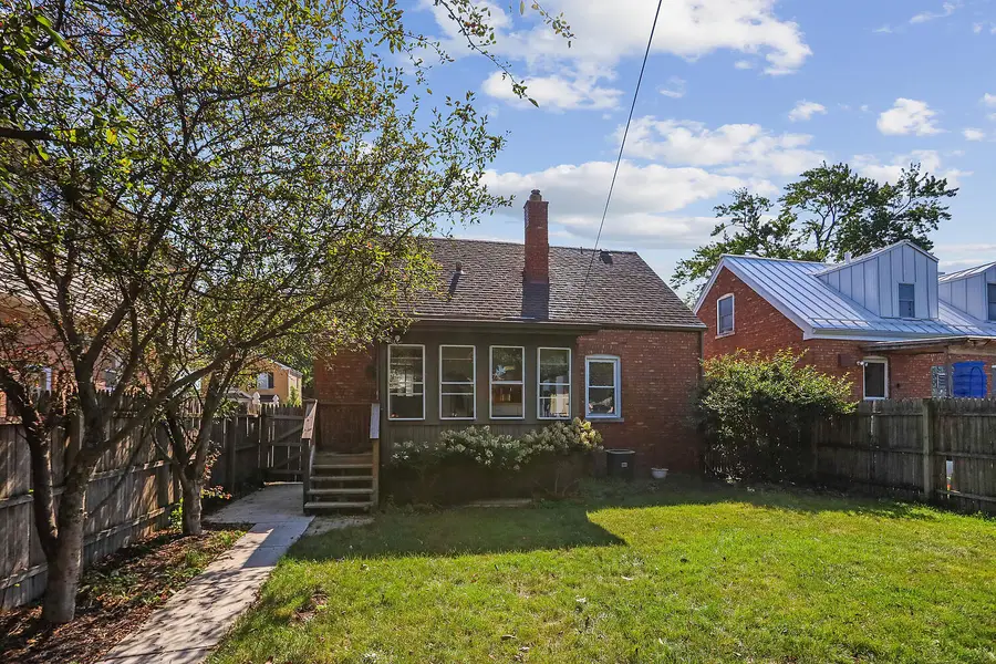 10250 S Turner Avenue, Evergreen Park, IL 60805 - #2