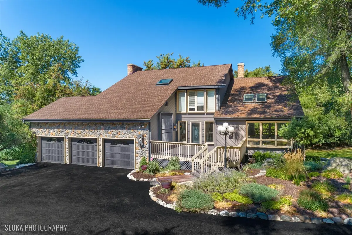 255 Indian Trail Road, North Barrington, IL 60010 - #1