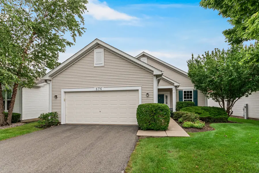 676 S Wellston Lane, Romeoville, IL 60446 - #2