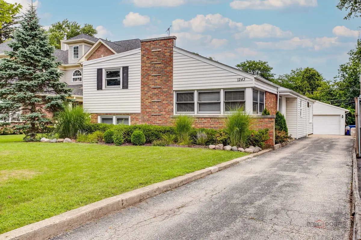 1243 Ridge Road, Highland Park, IL 60035 - #1