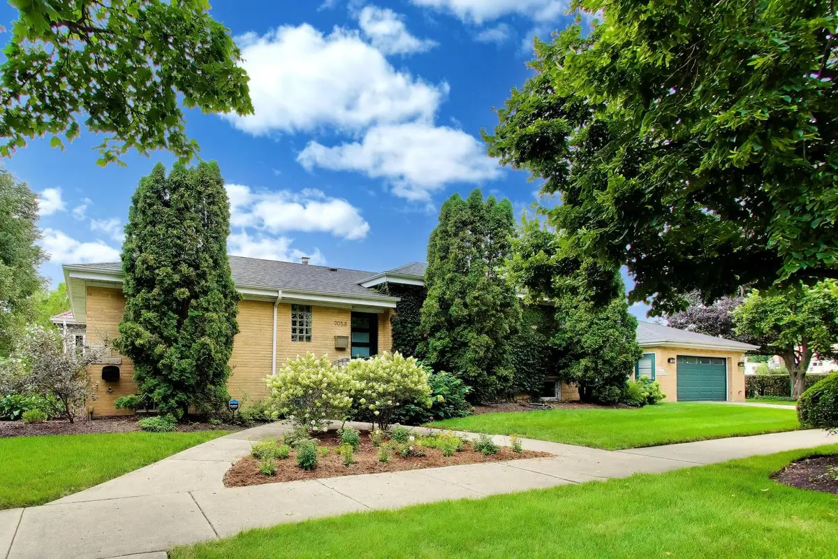 9058 Ewing Avenue, Evanston, IL 60203 - #1