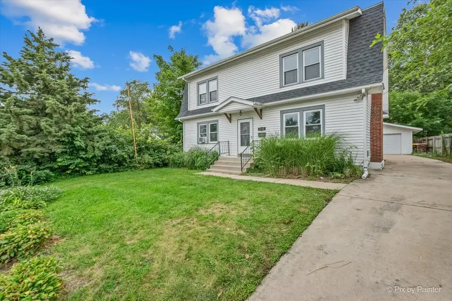 1614 S Carroll Avenue, Freeport, IL 61032 - #3