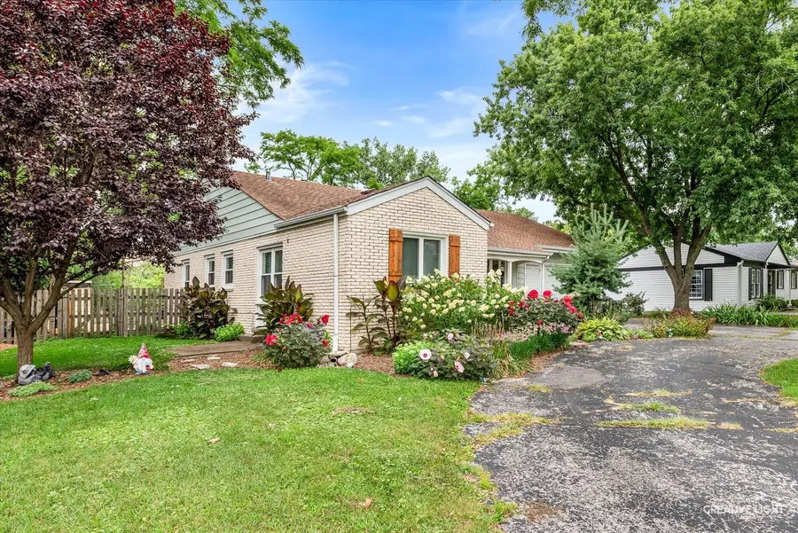 5804 Ridgewood Drive, Western Springs, IL 60558 - #2