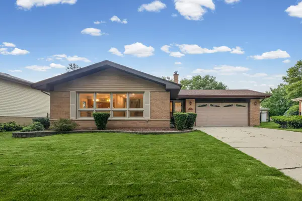 319 Gareth Lane, Schaumburg, IL 60193