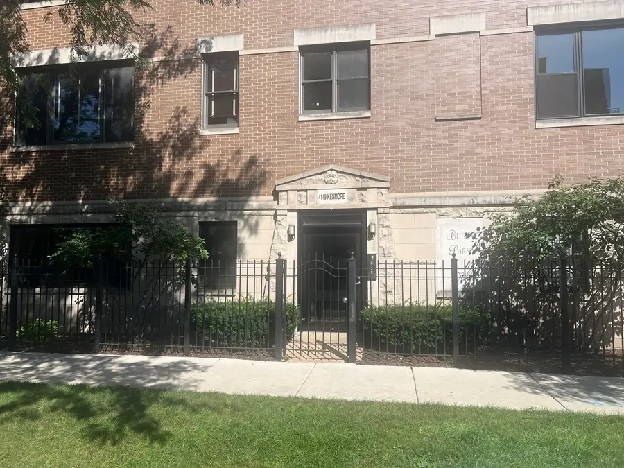 4149 N Kenmore Avenue #2S, Chicago, IL 60613 - #2