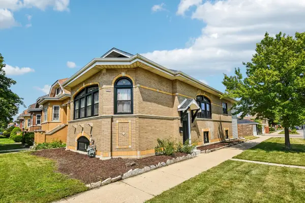 2447 Oak Park Avenue, Berwyn, IL 60402