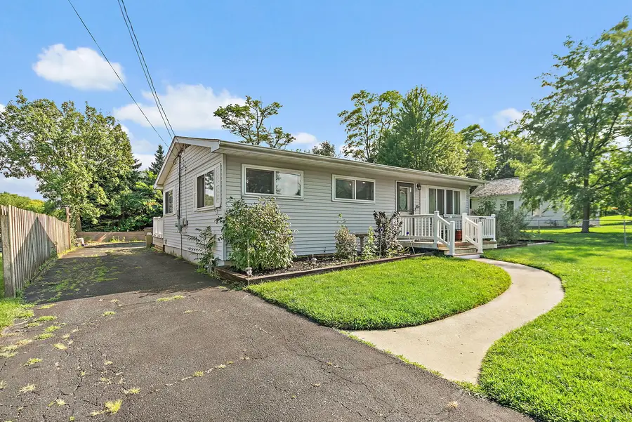 308 Ramble Road, Lake In The Hills, IL 60156 - #2