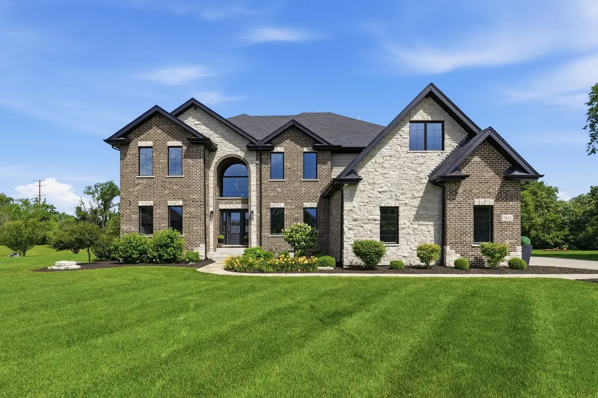 7812 Northwoods Drive, Frankfort, IL 60423 - #1