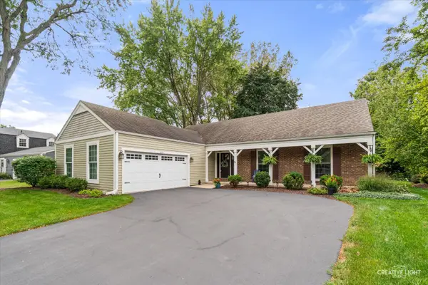 215 Chasse Circle, St. Charles, IL 60174