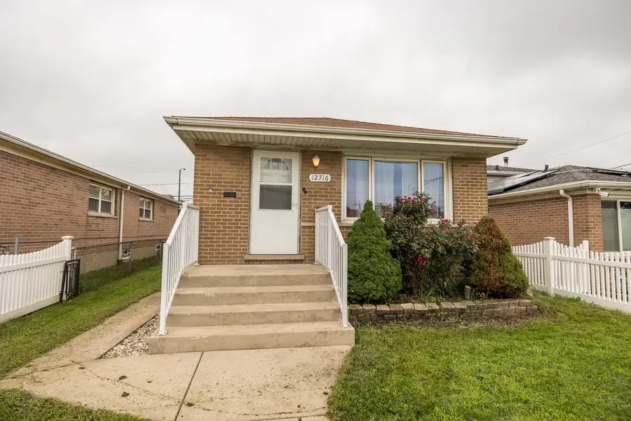 12716 S Saginaw Avenue, Chicago, IL 60633 - #2