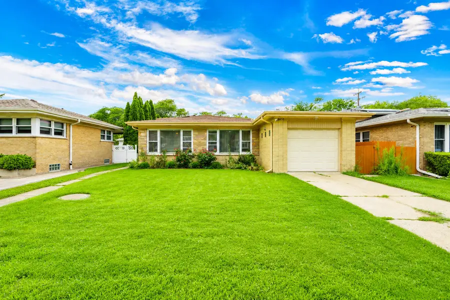 8652 Crawford Avenue, Skokie, IL 60076 - #2