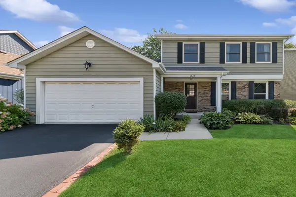 1528 Bonaventure Drive, Naperville, IL 60563