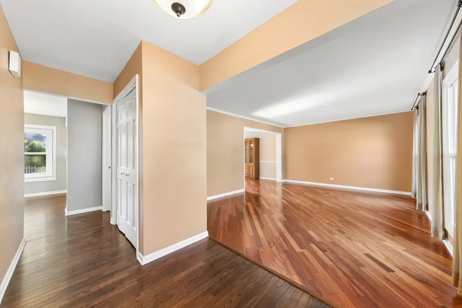 1528 Bonaventure Drive, Naperville, IL 60563 - #2