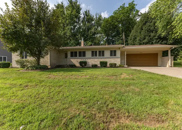 1420 35th Avenue, Rock Island, IL 61201