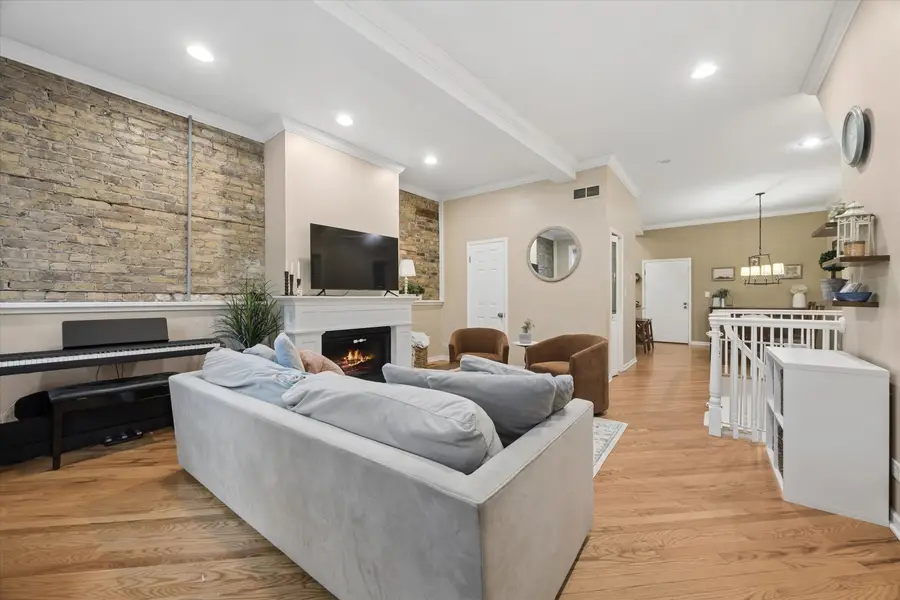 1866 N Sheffield Avenue #A, Chicago, IL 60614 - #2