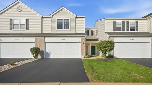 15250 Kenmare Circle #15250, Manhattan, IL 60442