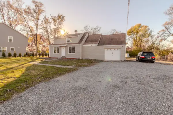 1146 S Addison Avenue, Lombard, IL 60148