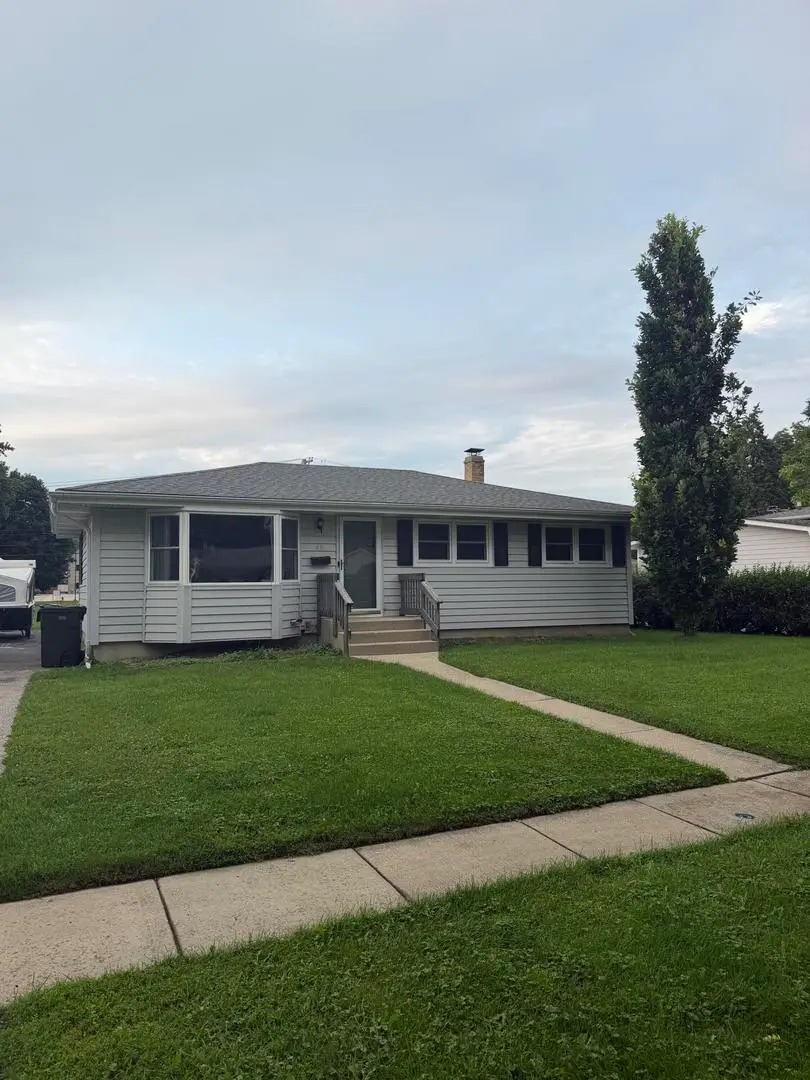48 Wagner Drive, Cary, IL 60013 - #1