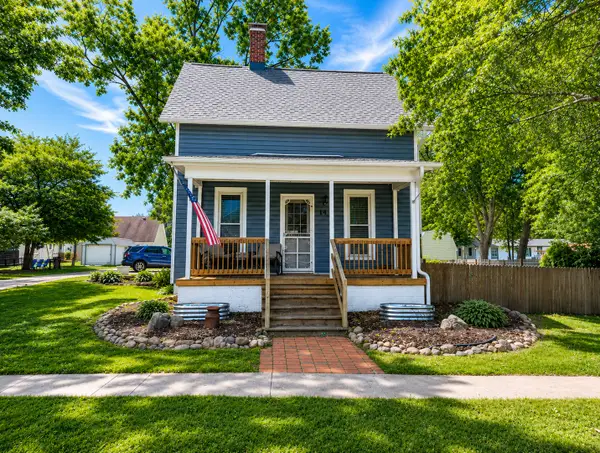 144 W Lincoln Street, Seneca, IL 61360