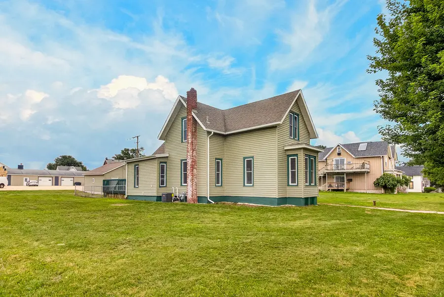 101 West Street, Monroe Center, IL 61052 - #3
