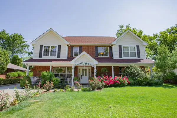 1803 N Mitchell Avenue, Arlington Heights, IL 60004