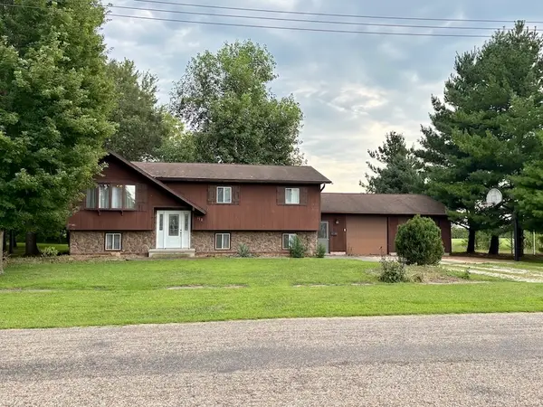 112 Cherry Street, Carthage, IL 62321
