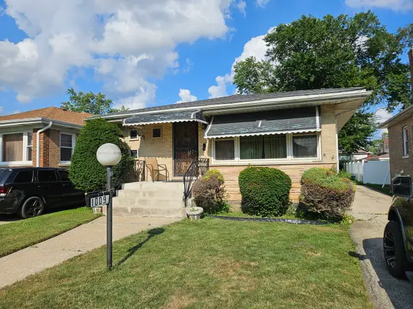 1009 24th Avenue, Bellwood, IL 60104
