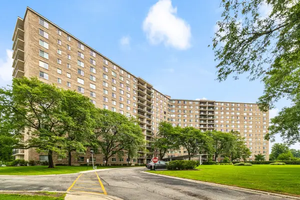Address Withheld By Seller, Chicago, IL 60645